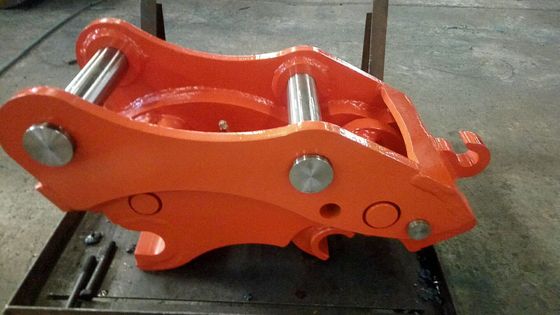 Vista - os engates rápidos resistentes para a cor alaranjada das máquinas escavadoras DOOSAN VOLVO